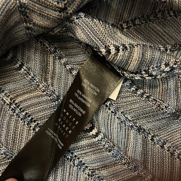 WHITE HOUSE BLACK MARKET Zig Zag Cold Shoulder Long Sleeve Blouse size XXSP - Picture 7 of 11